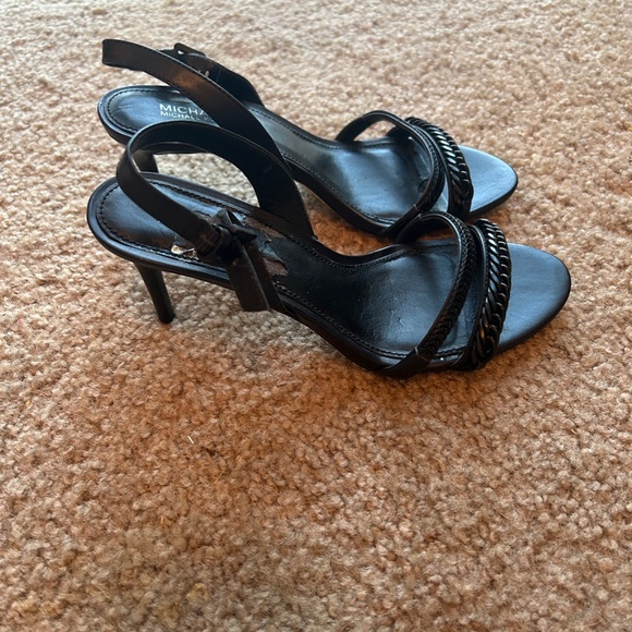 Michael Kors Black Heels with Chain Accent - Picture 7 of 9